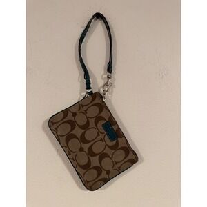 Coach‎ Wristlet
